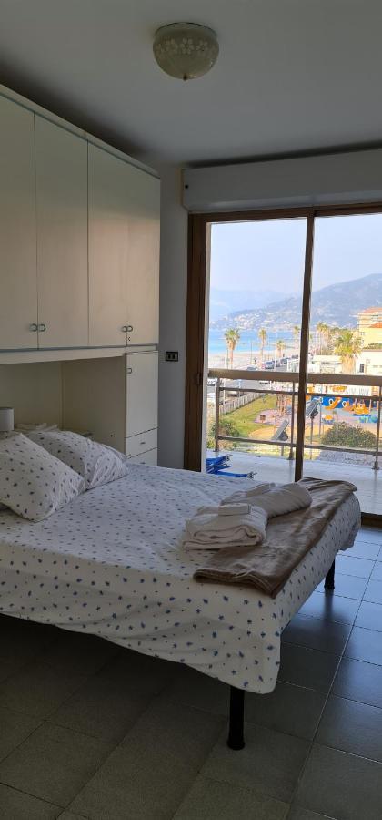 Mare Apartamento Ventimiglia Exterior foto